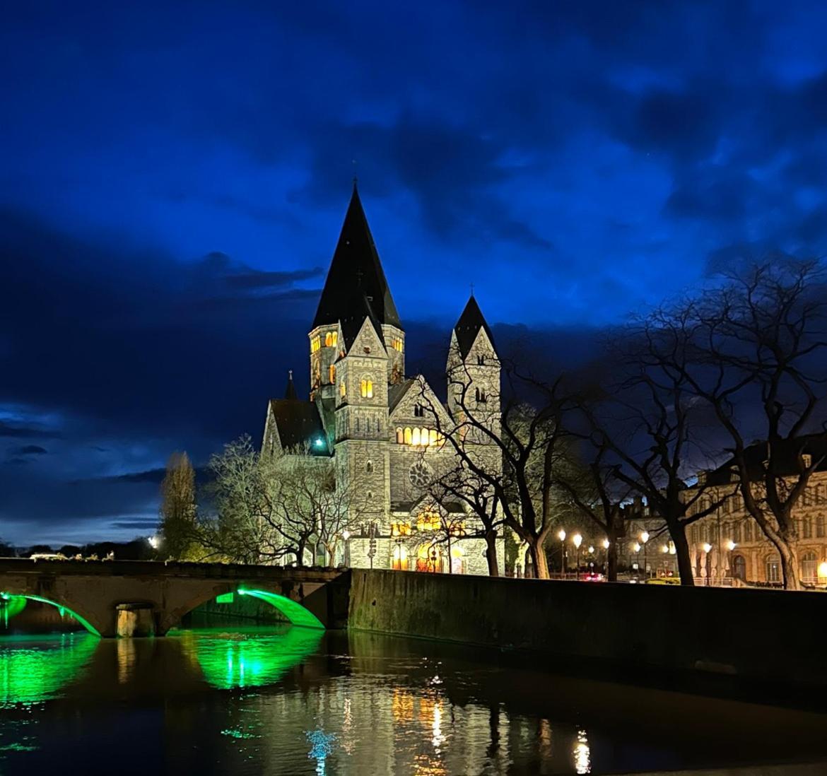 Quai Des Roches Мец Екстер'єр фото