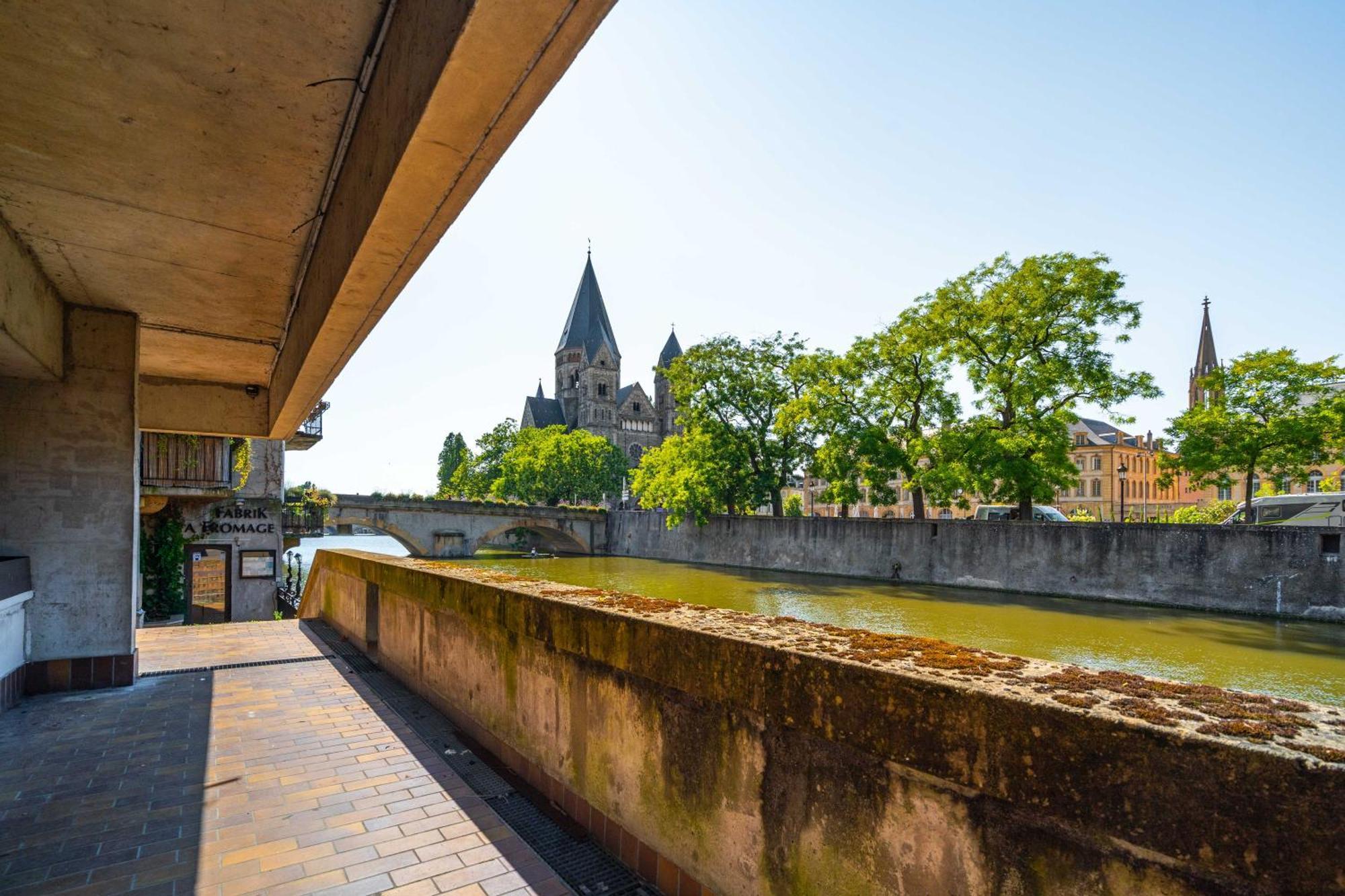 Quai Des Roches Мец Екстер'єр фото